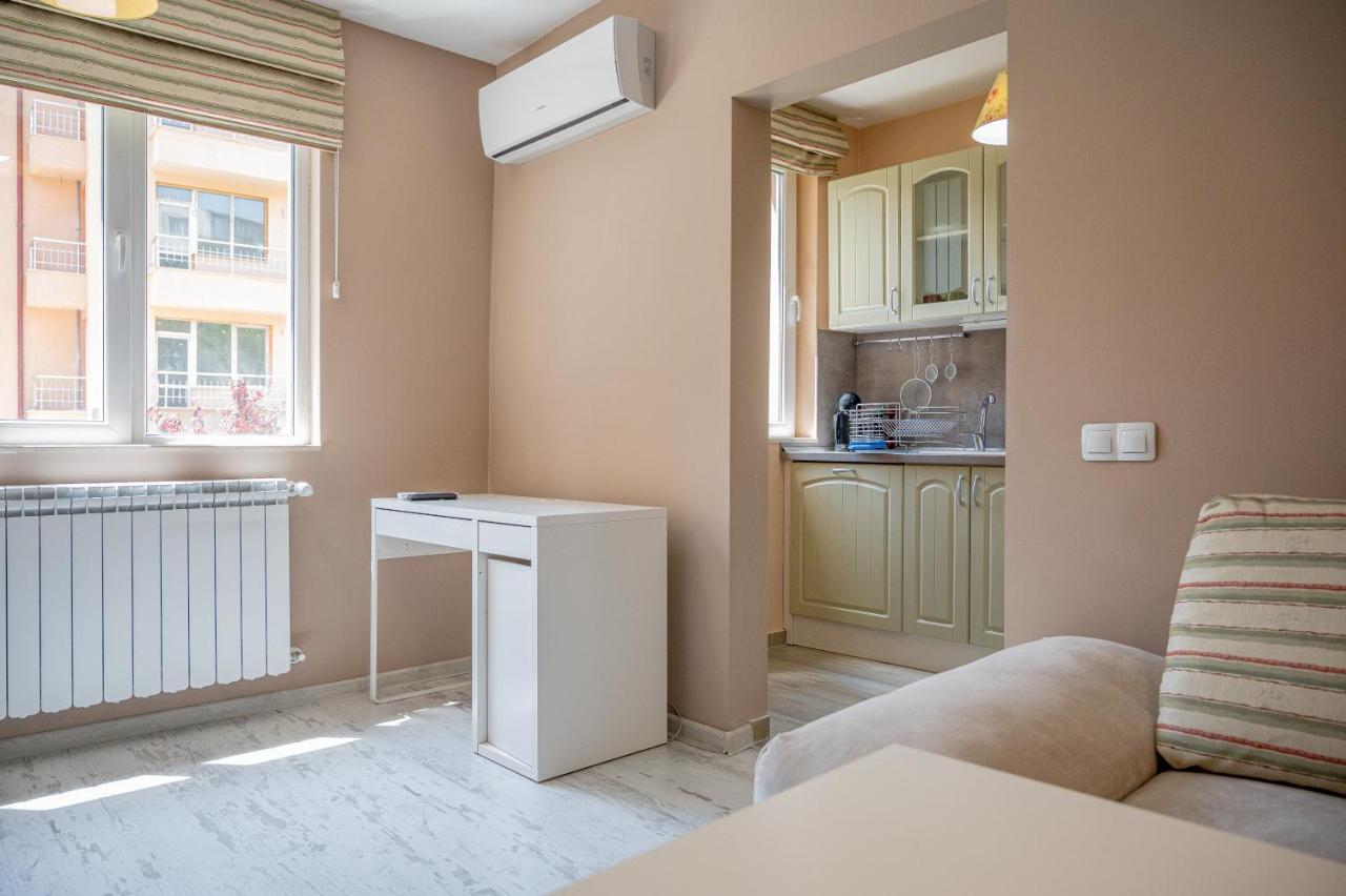 Elegant Spotless Apartment In Sofia Center Sófia Exterior foto