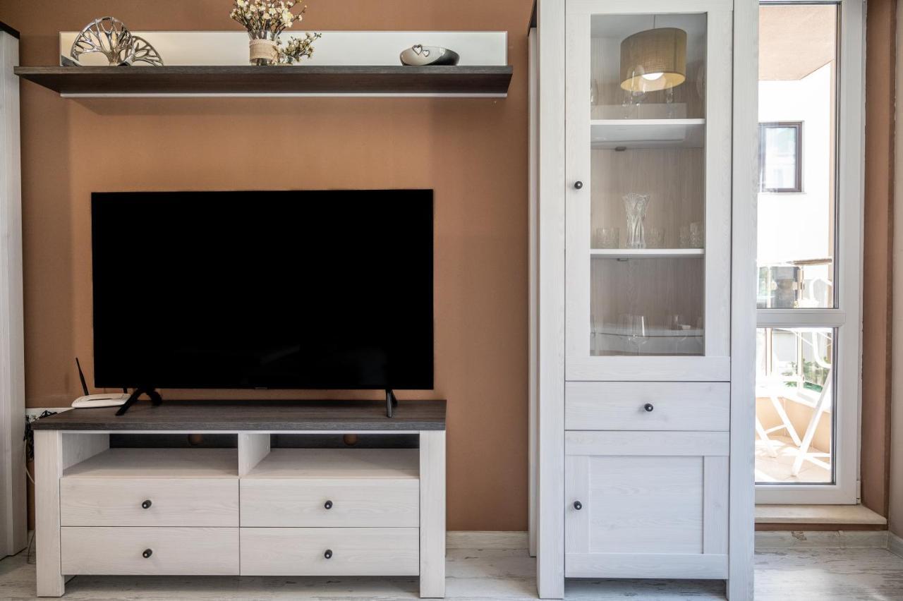 Elegant Spotless Apartment In Sofia Center Sófia Exterior foto